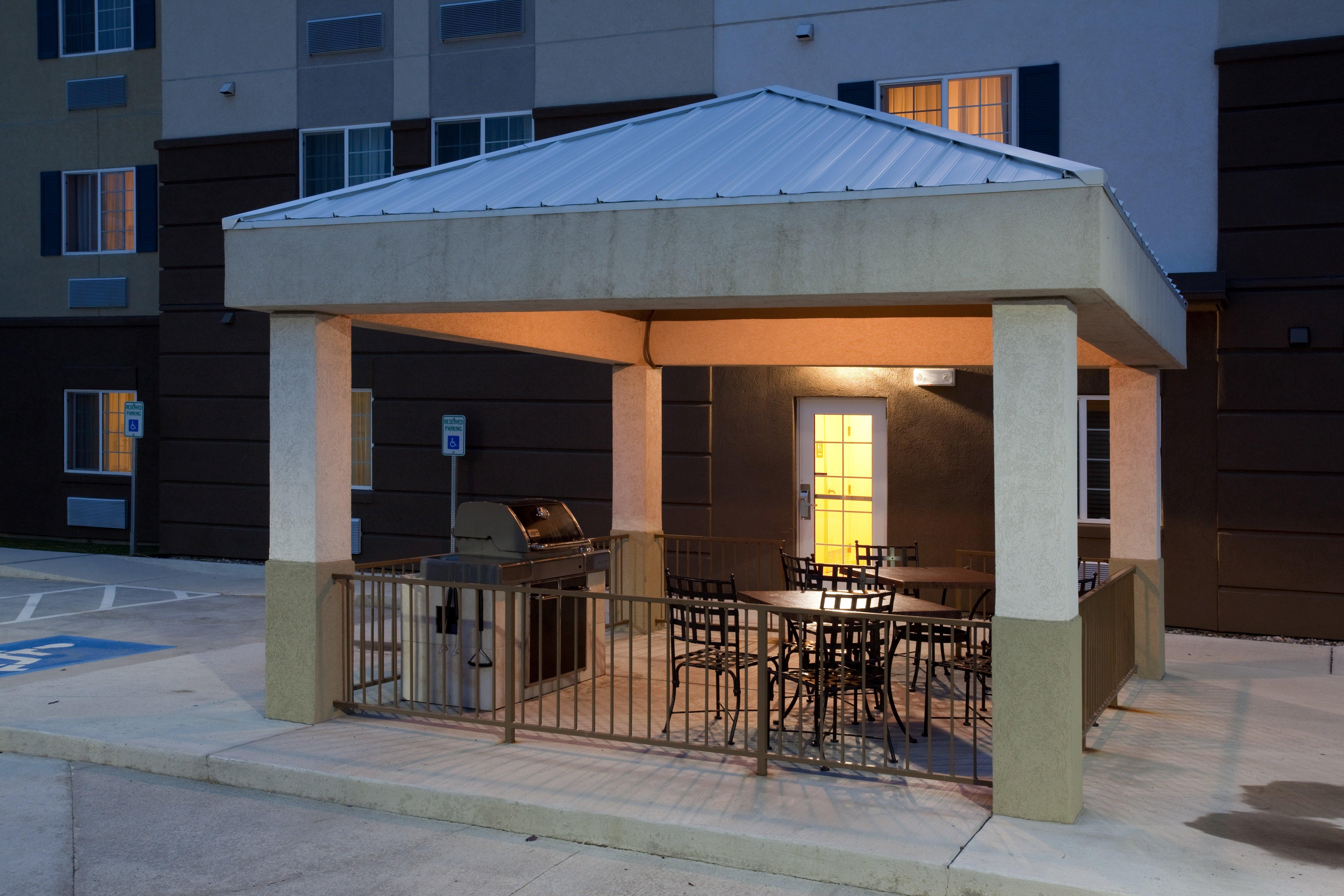 Candlewood Suites Sheridan By Ihg Bagian luar foto